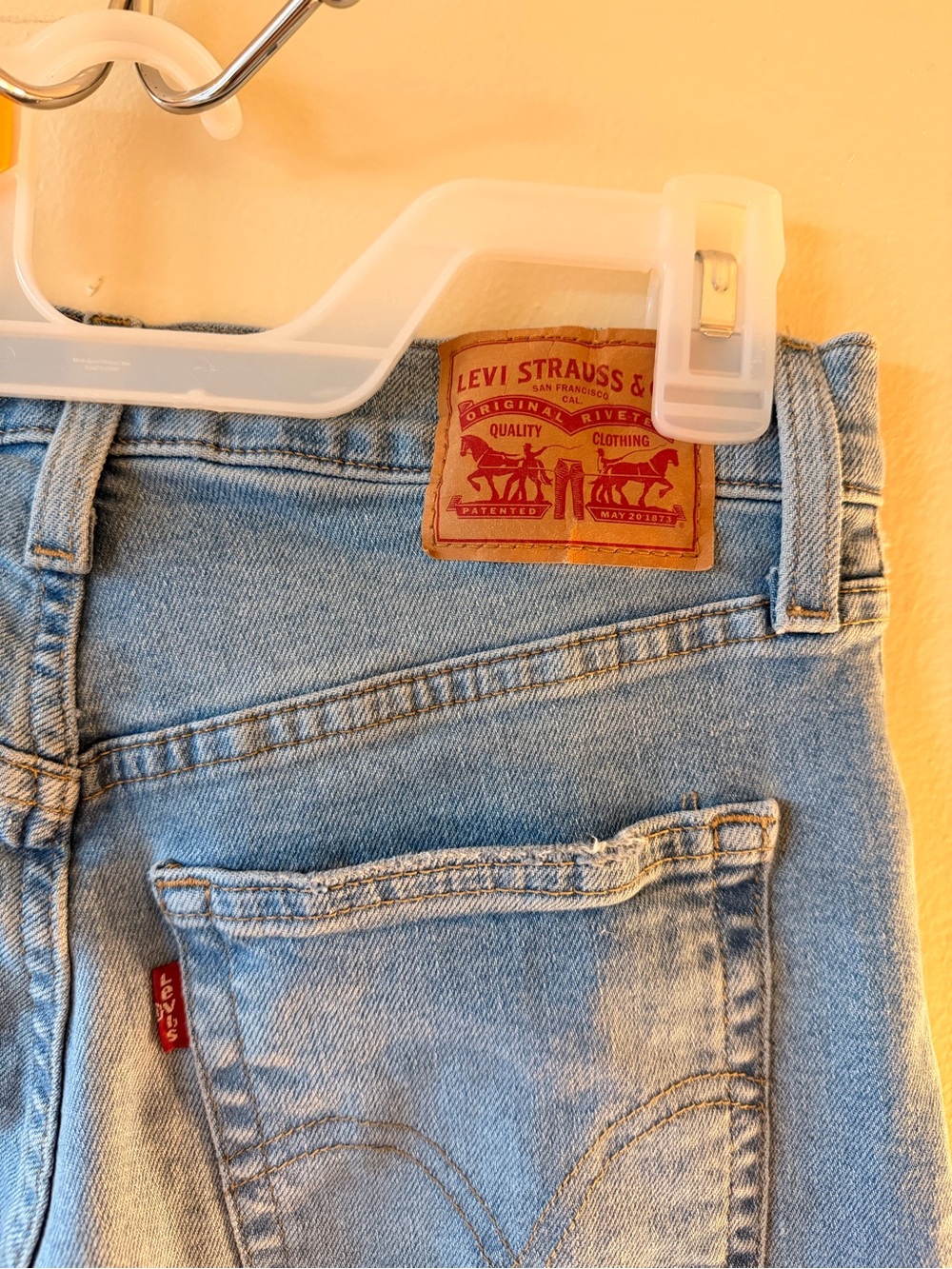 High Waisted Mom Jeans, style 26986-0070